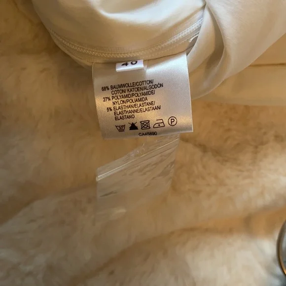 Sem Per Lei Ruched Button Up Blouse - Picture 7 of 7